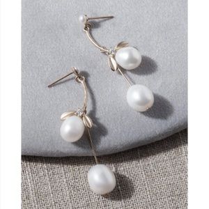 BHLDN, Theia Jewlery, Pearl Blooms Earrings